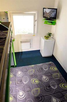 Lemon Hotel Dreux Chartres Esterno foto